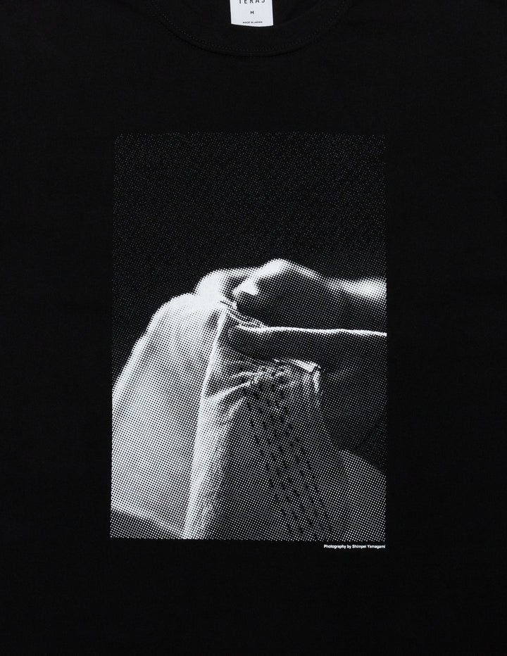 スーベニア Tシャツ - Black