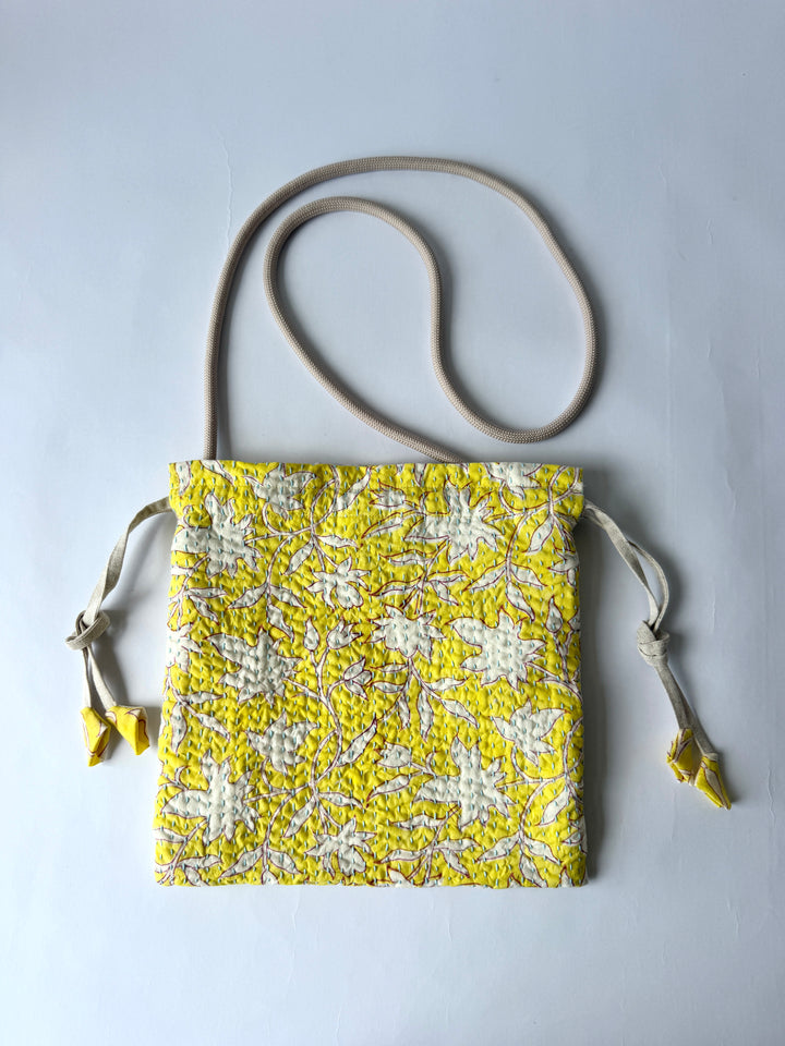 ブロックプリント刺し子巾着  Botanical - Light Blue Stitch